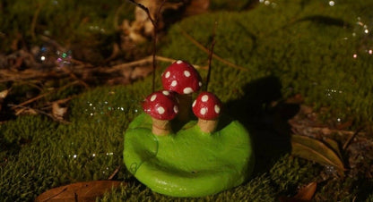 clay mushies incense holder