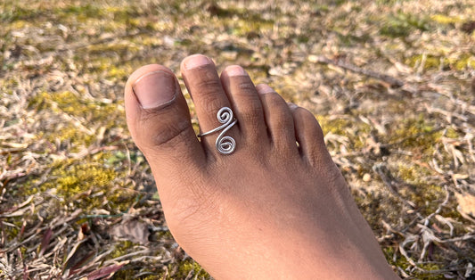 double spiral toe ring